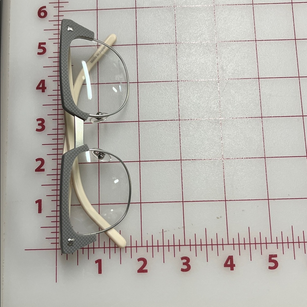 PRO DESIGNS NWOT Retro Cat Eye Texture Front Grey & Vanilla  40-28-140 Eyrglass - Picture 16 of 16